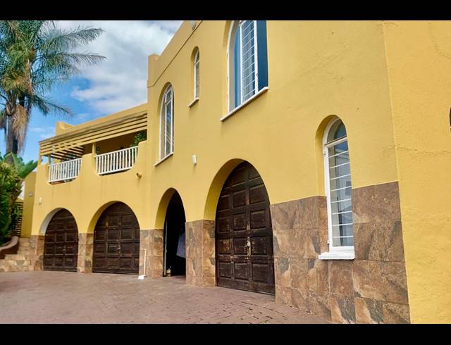 4 BEDROOM HOUSE FOR SALE IN BASSONIA